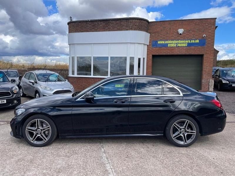 Used Mercedes C220 AMG Line Premium 194 HP (142 kW) 2019 Black Sedan