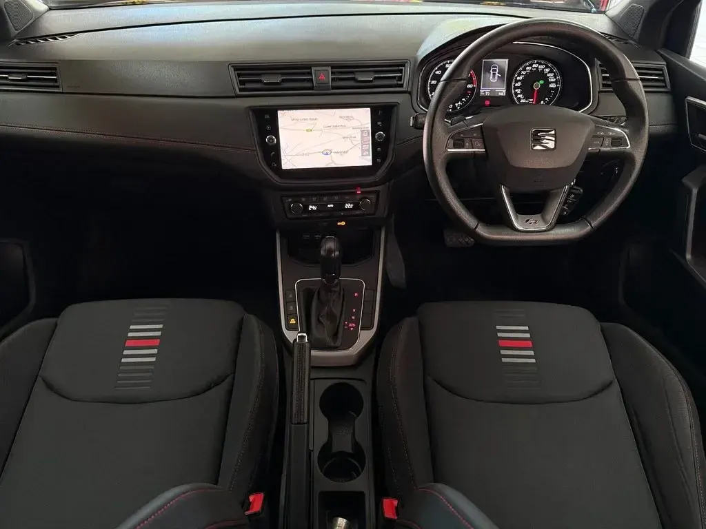 Used Seat Arona FR 115 HP (84 kW) 2019 Blue SUV