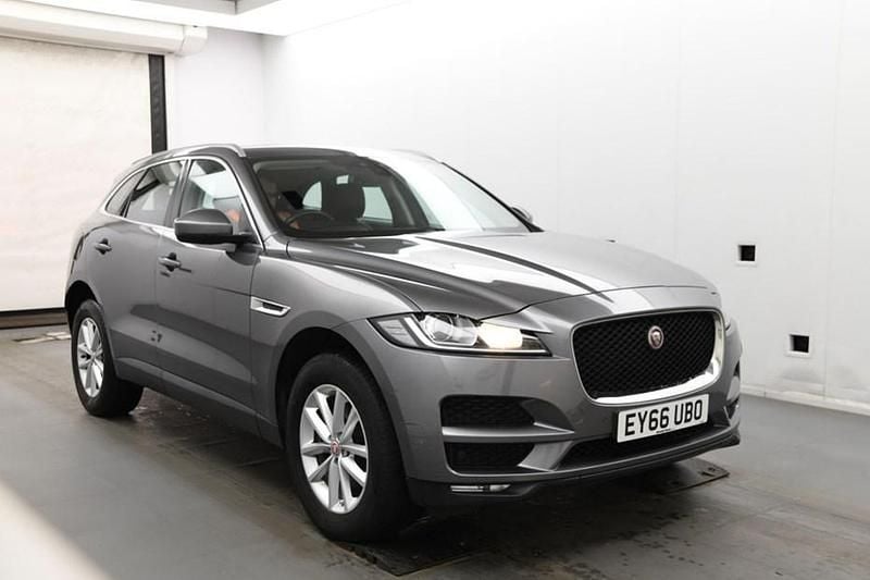 Used Jaguar F-Pace Prestige 180 HP (132 kW) 2017 Grey SUV