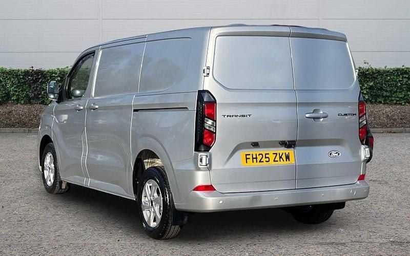 Used Ford Transit Custom Limited 136 HP (100 kW) 2025 Van