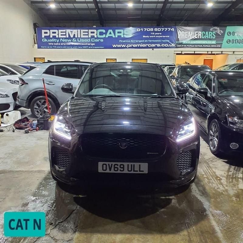 Used Jaguar E-Pace R-Dynamic 240 HP (176 kW) 2019 Black SUV