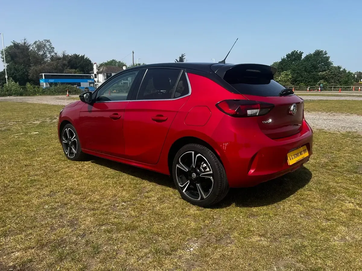 Used Vauxhall Corsa Elite 100 HP (73 kW) 2020 Red Hatchback