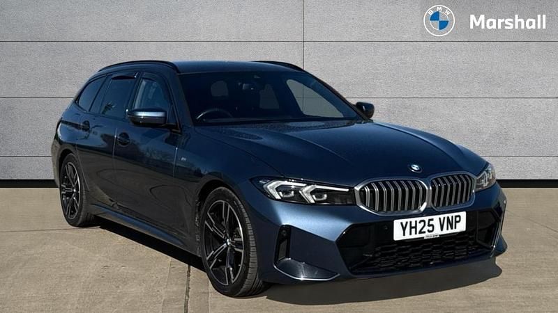 Used BMW 320 M Sport 184 HP (135 kW) 2025 Arctic race blue metallic Estate