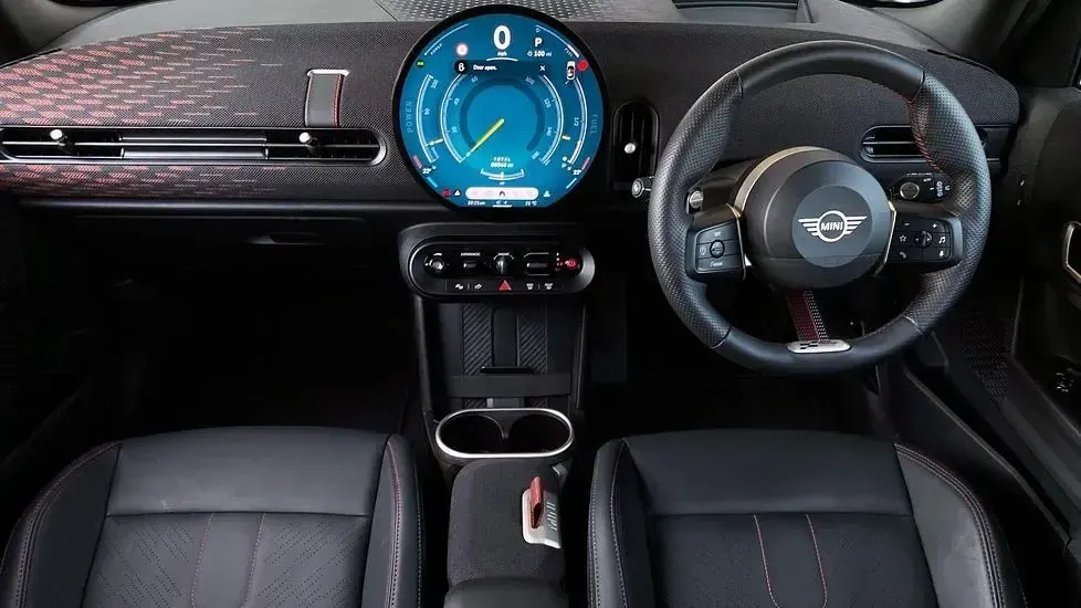 Used Mini Cooper S Hatch 201 HP (147 kW) 2024 Black Hatchback