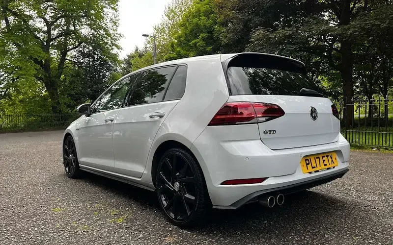 Used VW Golf VII GTD 184 HP (135 kW) 2017 Silver Hatchback