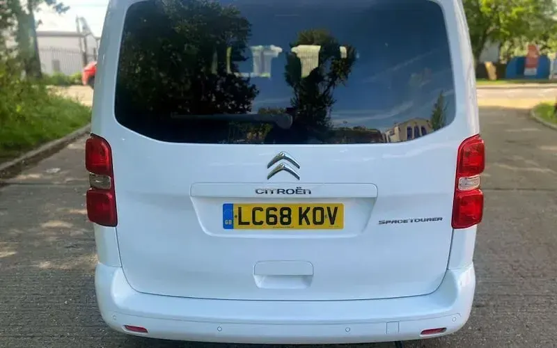 Used Citroën Spacetourer Feel 177 HP (130 kW) 2019 White MPV