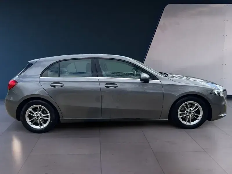 Used Mercedes A180 SE 2018 Grey Hatchback