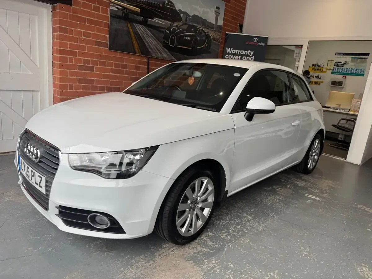 Used Audi A1 Sport 122 HP (89 kW) 2015 White Hatchback