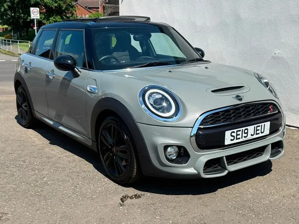 Used Mini Cooper S Hatch 192 HP (141 kW) 2019 Grey Hatchback
