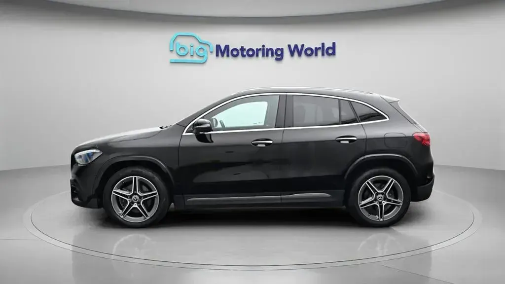Used Mercedes GLA250 Executive 218 HP (160 kW) 2024 Black SUV