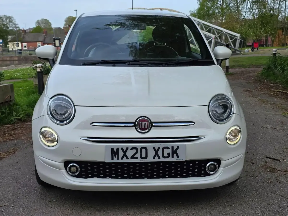 Used Fiat 500 Lounge 69 HP (50 kW) 2020 White Hatchback