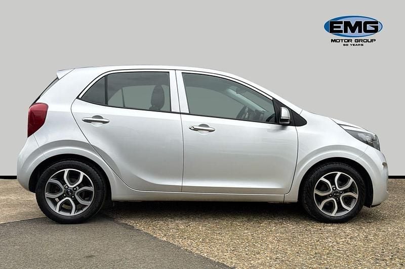 Used Kia Picanto 83 HP (61 kW) 2019 Silver Hatchback