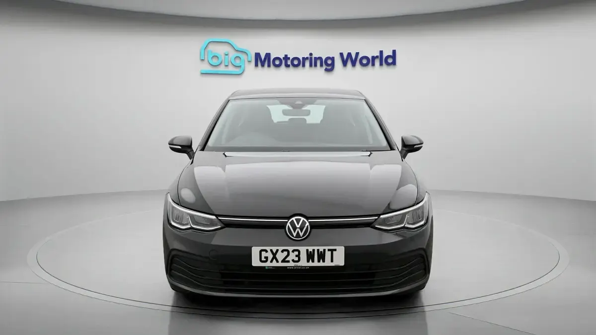 Used VW Golf VIII S 115 HP (84 kW) 2023 Grey Hatchback