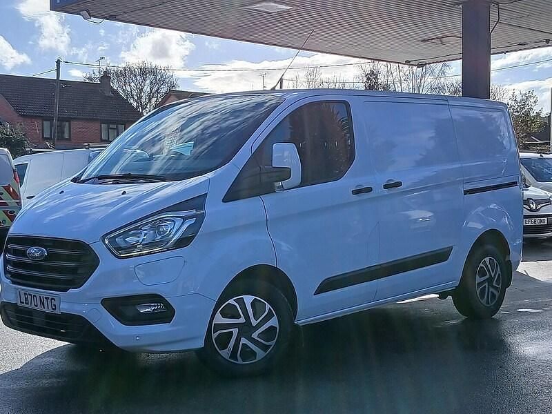 Used Ford Transit Custom Trend 2021 White Van