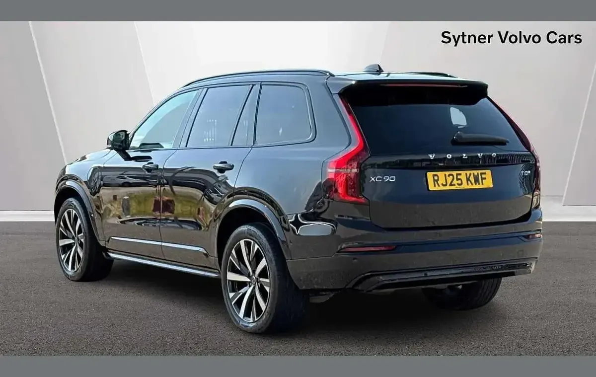 Used Volvo XC90 Plus 455 HP (334 kW) 2025 Black SUV