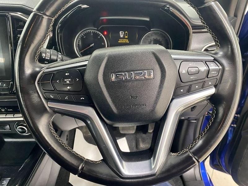 Begagnad Isuzu D-Max 163 HK (119 kW) 2023 Blå Pickup