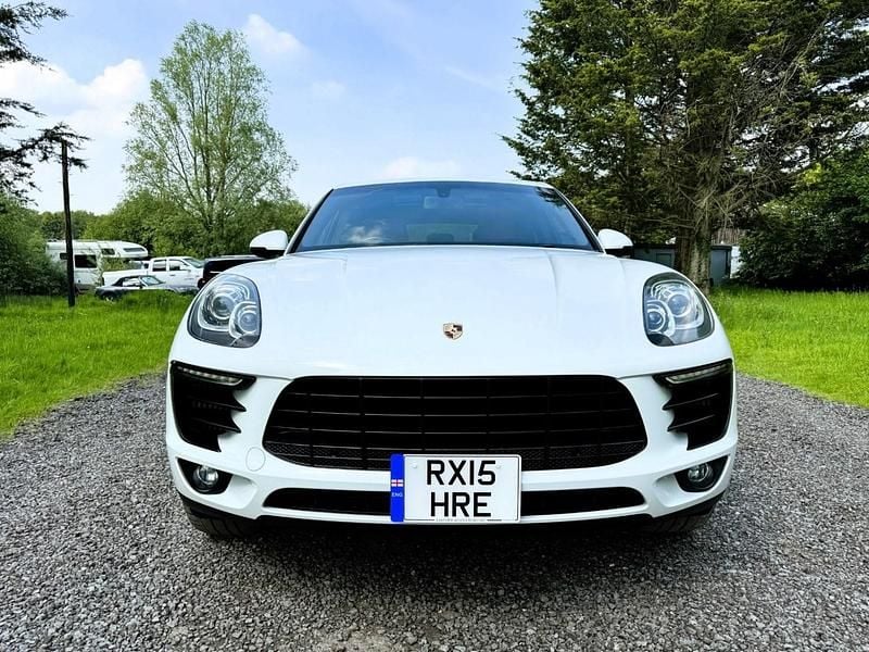 Used Porsche Macan Sport 340 HP (250 kW) 2015 White SUV
