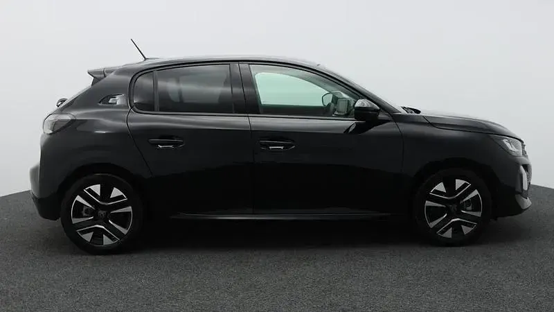 Used Peugeot e-208 Style 100 kW (136 HP) 2023 Black Hatchback