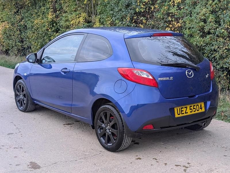 Used Mazda 2 86 HP (63 kW) 2008 Blue Hatchback
