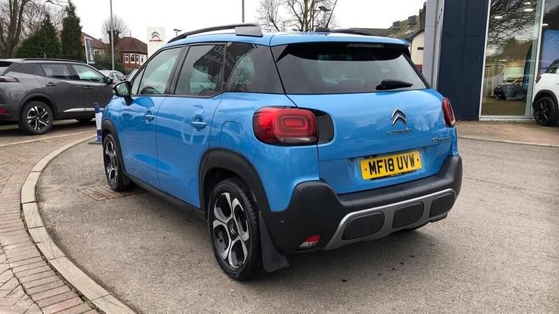 Used Citroën C3 Aircross Flair 99 HP (72 kW) 2018 Red SUV