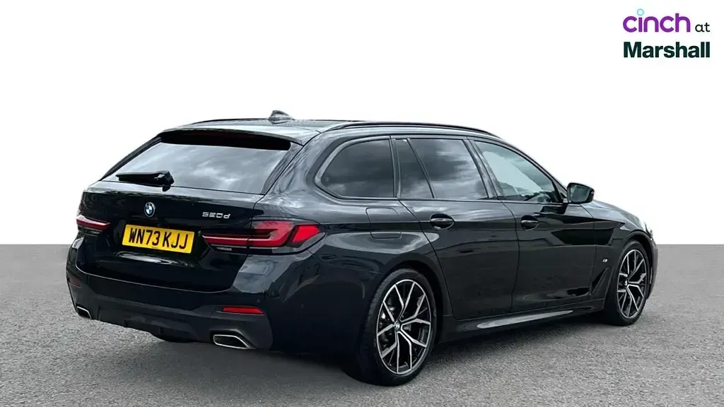 Used BMW 520 M Sport 190 HP (139 kW) 2023 Black sapphire Sedan
