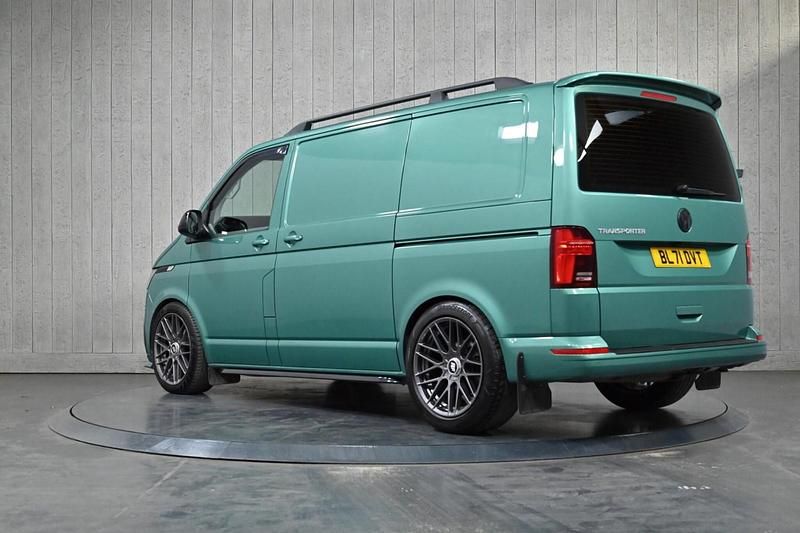 Used VW Transporter Highline 2021 Green Van
