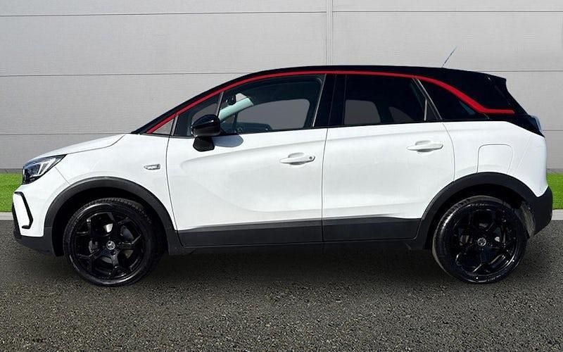Used Vauxhall Crossland 131 HP (96 kW) 2023 White SUV
