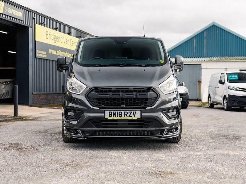 Used Ford Transit Custom Limited 130 HP (95 kW) 2018 Grey Van
