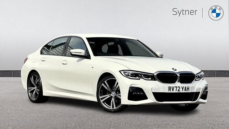 White Used 2022 BMW 318 M Sport | £25,000 (A bit pricey) - Image 1/4