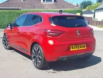 Used Renault Clio Techno 90 HP (66 kW) 2023 Red Hatchback