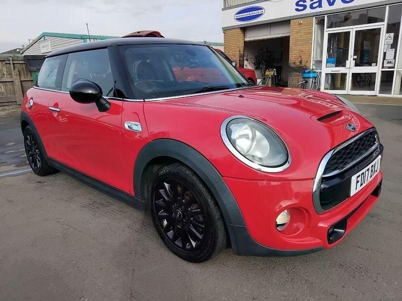 Red Used 2017 Mini Cooper S Hatch Hatchback | £8,690 (Good price) - Image 1/4
