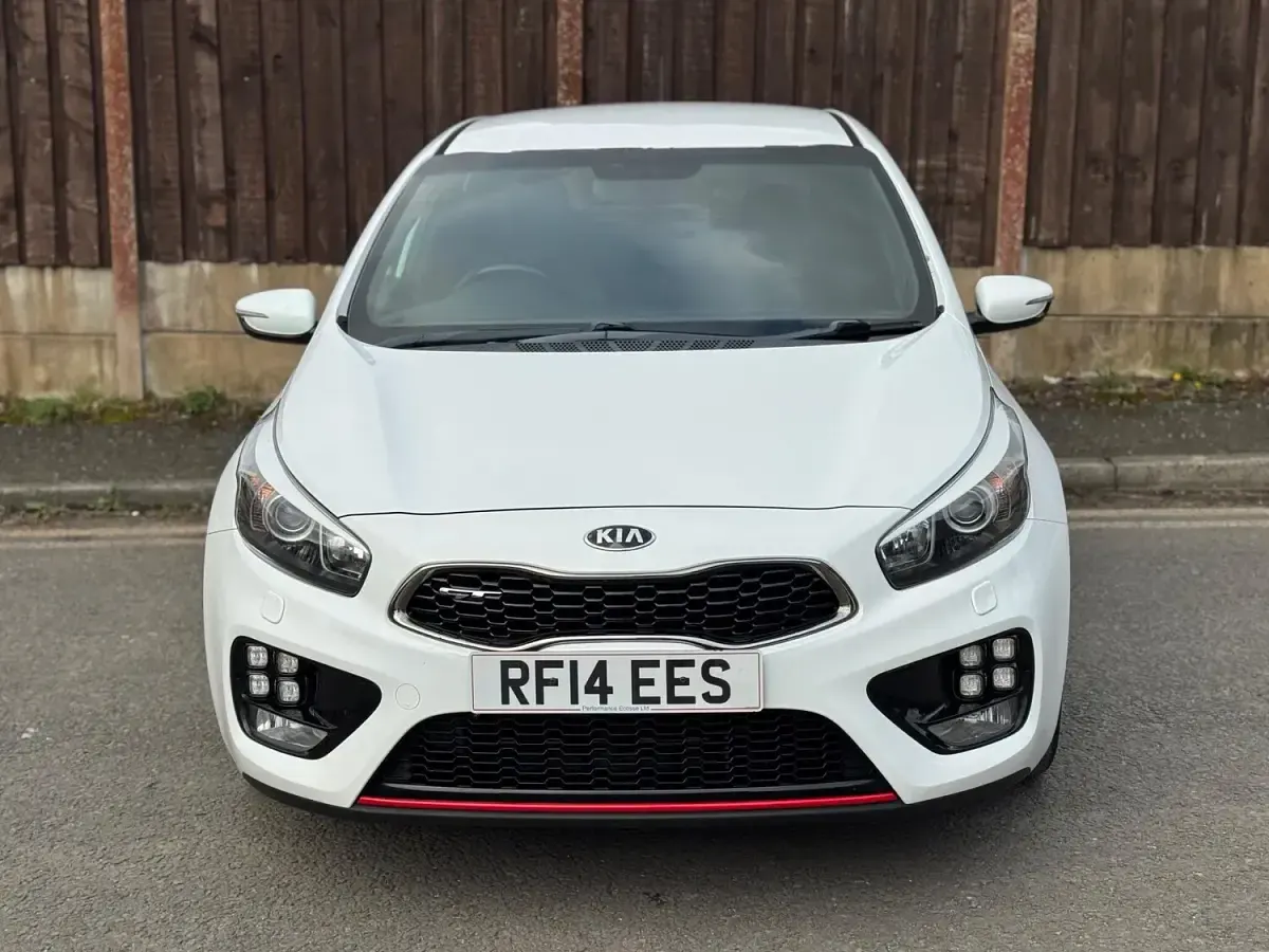 Used Kia Ceed GT GT 2014 White Hatchback