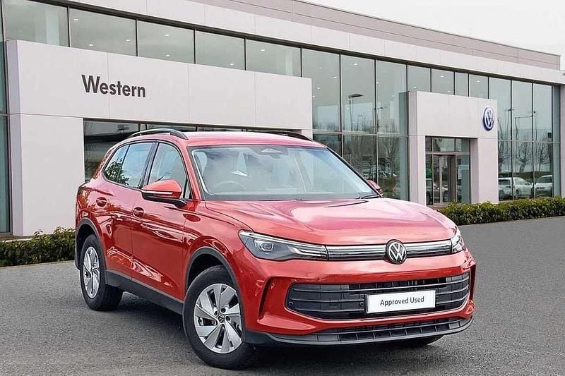 Red Used 2025 VW Tiguan SUV | £29,999 (Good price) - Image 1/4