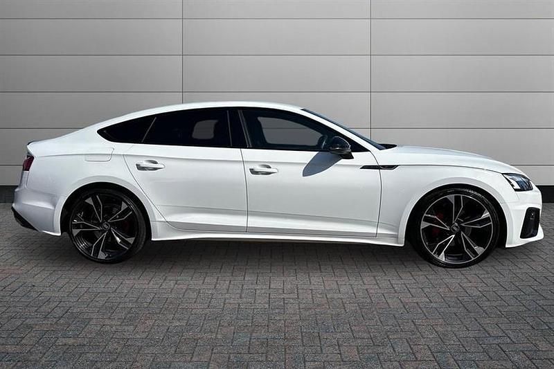 Used Audi A5 Black Edition 204 HP (150 kW) 2022 Glacier white Coupe