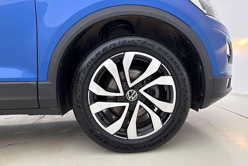 Used VW T-Roc Active 110 HP (80 kW) 2021 Blue SUV