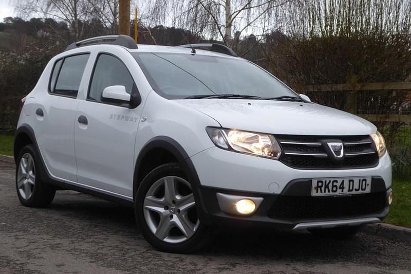 Used Dacia Sandero Lauréate 90 HP (66 kW) 2014