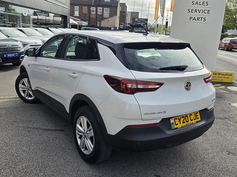 Second-hand Vauxhall Grandland X S 128 CP (94 kW) 2020 Alb SUV