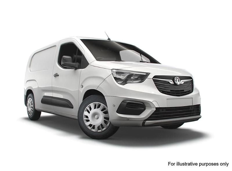 White Used 2020 Vauxhall Combo Sportive MPV | £7,699 (Fair price) - Image 1/1