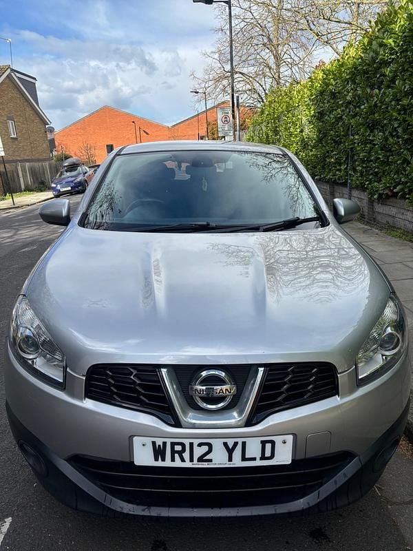 Used Nissan Qashqai Acenta 2012 Silver SUV
