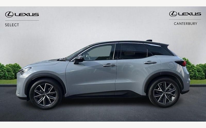 Used Lexus LBX 136 HP (100 kW) 2026 SUV