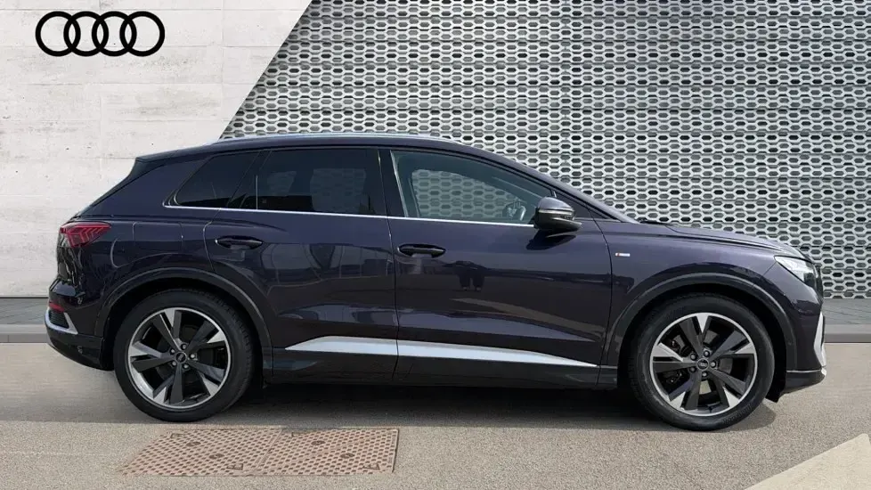 Used Audi Q4 e-tron S-Line 219 kW (299 HP) 2022 Other SUV
