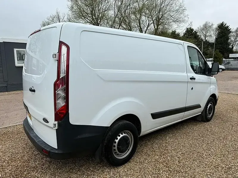 Usado Ford Transit Custom 130 HP (95 kW) 2020 Branco Van