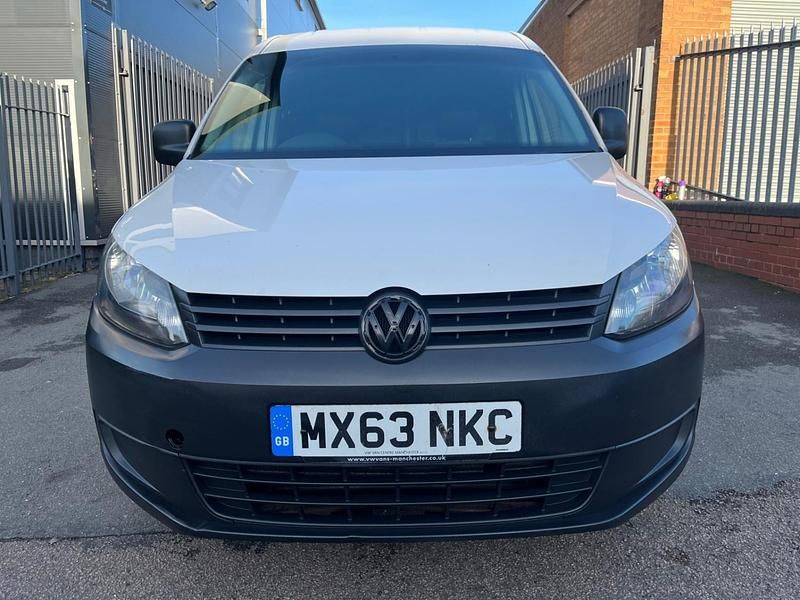 Used VW Caddy Maxi Startline 102 HP (75 kW) 2013 White MPV