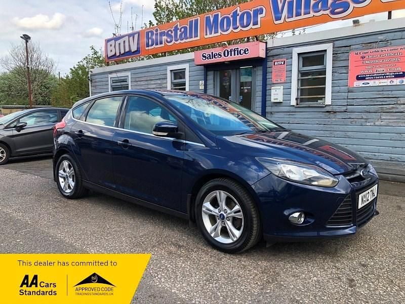 Used Ford Focus Zetec 2012 Blue Hatchback