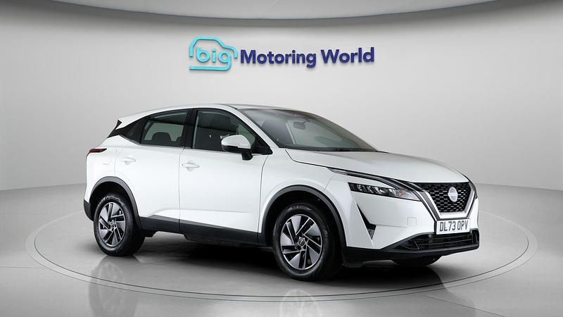 Used 2023 Nissan Qashqai Acenta Premium SUV | £16,800 (Super price) - Image 1/4