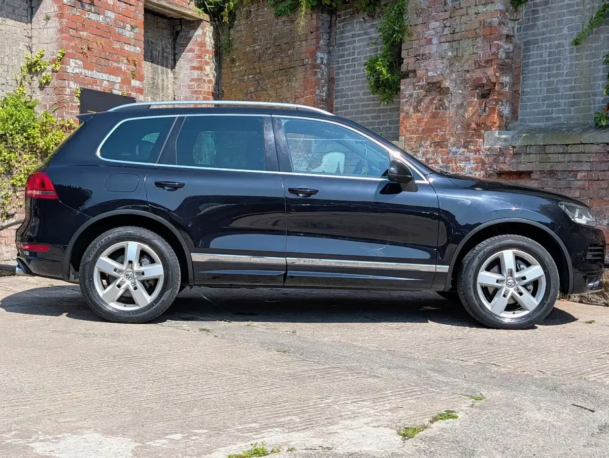 Used VW Touareg 2011 Black SUV