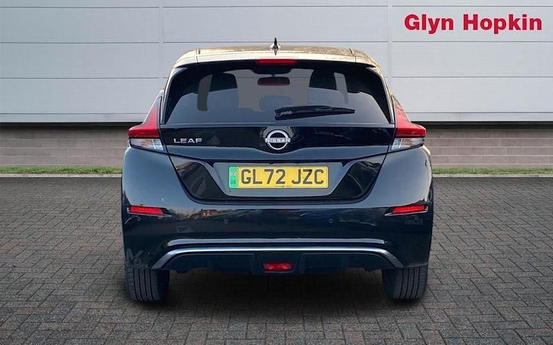 Used Nissan Leaf Tekna 110 kW (150 HP) 2025 Hatchback