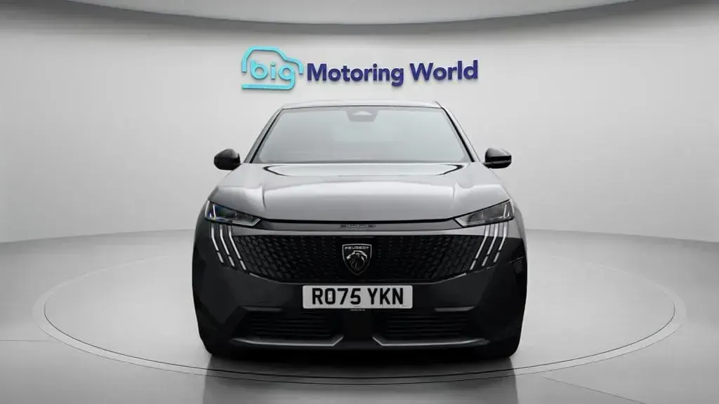 Used Peugeot 3008 Allure 145 HP (106 kW) 2025 Grey SUV