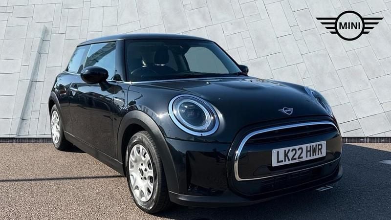 Used Mini ONE Classic 101 HP (74 kW) 2022 Black Hatchback