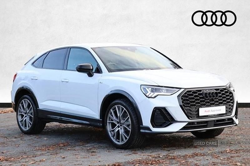 New Audi Q3 Sportback Black Edition 150 HP (110 kW) 2025 SUV